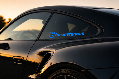 Sticker Instagram personnalisé bleu en vinyle premium.