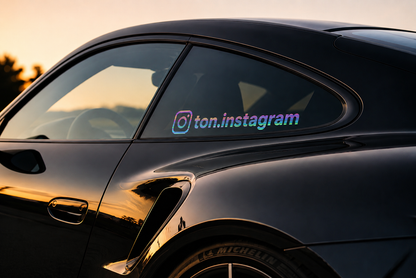 Sticker Instagram personnalisé holographique rayé en vinyle premium.