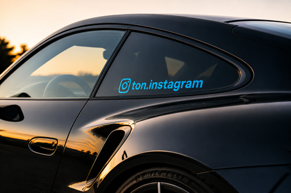 Sticker Instagram personnalisé turquoise brillant en vinyle premium.